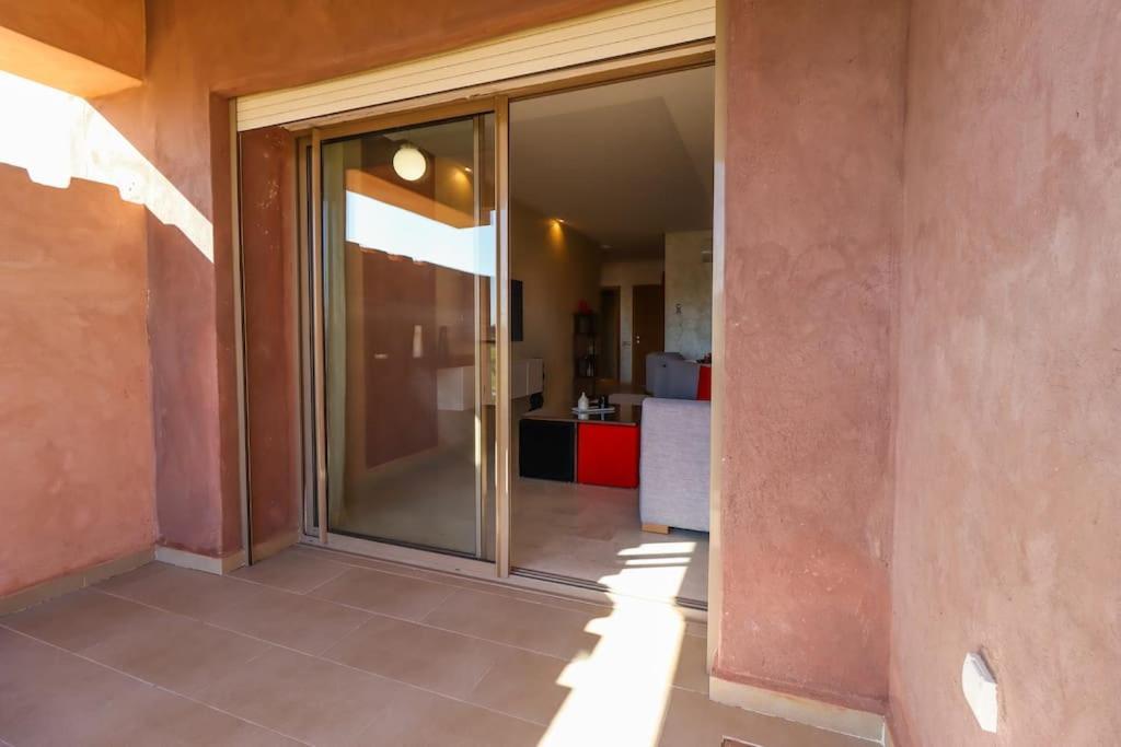 Cosy Appartemt Vue Sur Golf Et Montagne Marrakesh Bagian luar foto