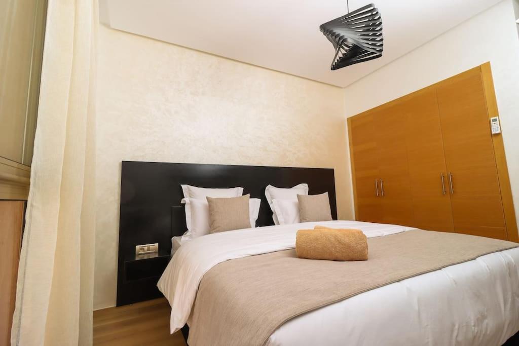 Cosy Appartemt Vue Sur Golf Et Montagne Marrakesh Bagian luar foto