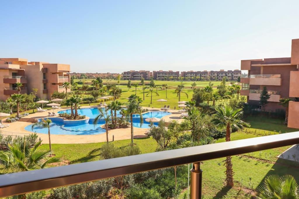 Cosy Appartemt Vue Sur Golf Et Montagne Marrakesh Bagian luar foto